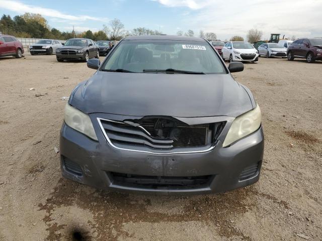 4T4BF3EK0BR189782 - 2011 TOYOTA CAMRY BASE GRAY photo 5