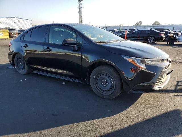 JTDB4MEE8SJ020194 - 2025 TOYOTA COROLLA LE 黑色 照片 4