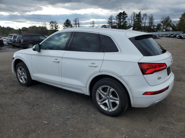 WA1ANAFY9K2064774 - 2019 AUDI Q5 PREMIUM WHITE photo 2