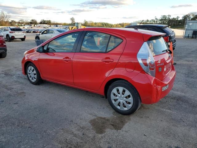 JTDKDTB36C1008382 - 2012 TOYOTA PRIUS C წითელი ფოტო 2