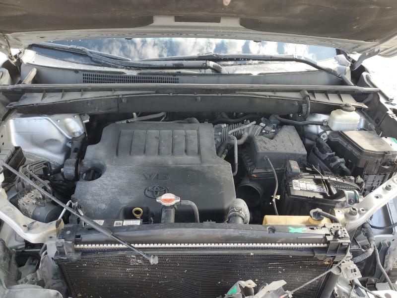 5TDKKRFH7FS111929 - 2015 TOYOTA HIGHLANDER XLE Gümüş fotoğraf 12