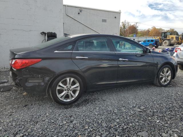 5NPEC4AC2DH614165 - 2013 HYUNDAI SONATA SE 黑色 照片 3