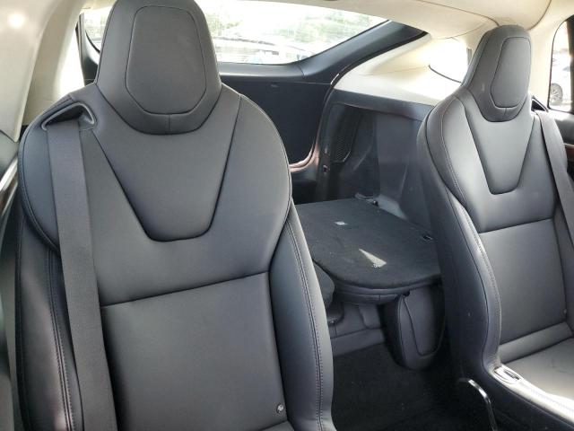 5YJXCBE24HF070223 - 2017 TESLA MODEL X შავი ფოტო 11