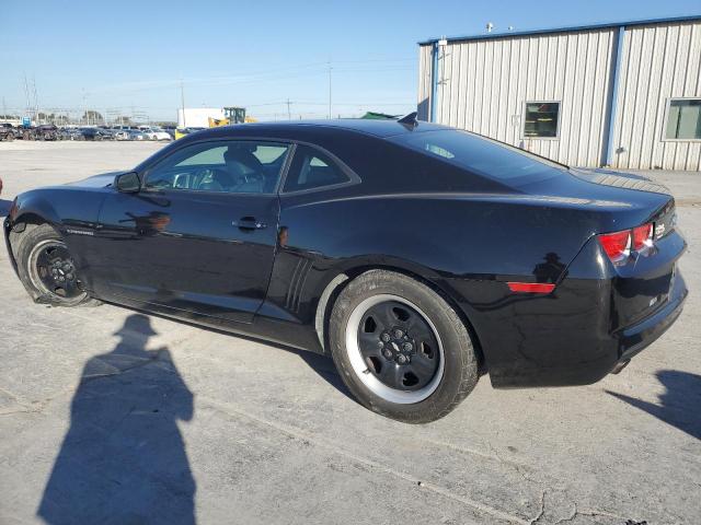 2G1FA1ED0B9119287 - 2011 CHEVROLET CAMARO LS BLACK photo 2