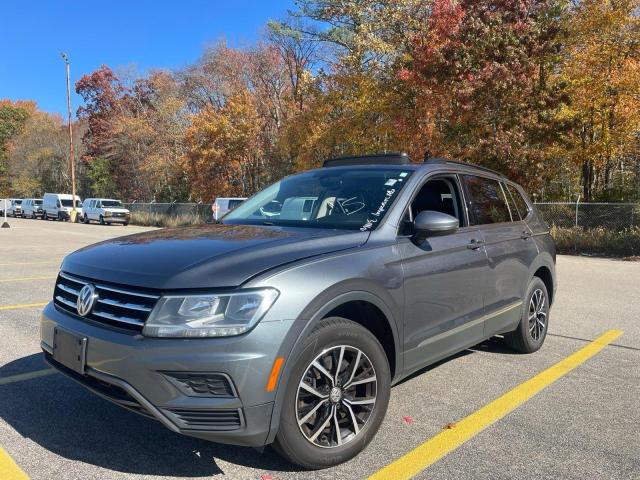 3VV2B7AX4MM126082 - 2021 VOLKSWAGEN TIGUAN SE GRAY photo 2