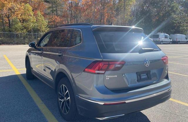 3VV2B7AX4MM126082 - 2021 VOLKSWAGEN TIGUAN SE GRAY photo 3