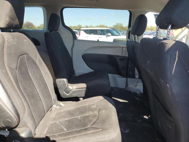 2C4RC1FG8JR128163 - 2018 CHRYSLER PACIFICA TOURING PLUS SILVER photo 11