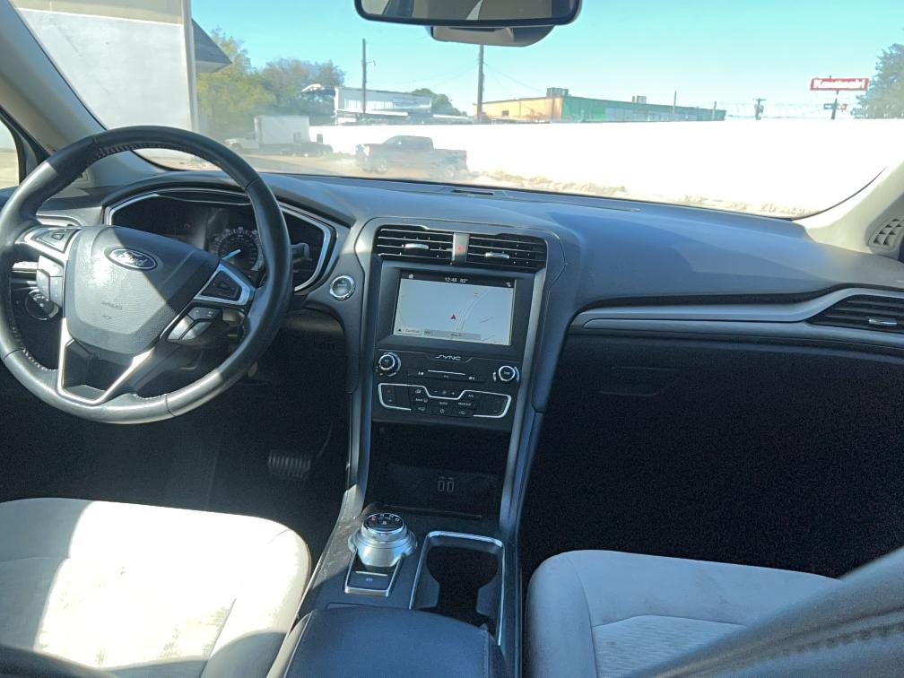 3FA6P0HD8KR198591 - 2019 FORD FUSION SE წითელი ფოტო 9