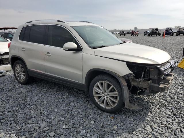 WVGAV3AX2DW624867 - 2013 VOLKSWAGEN TIGUAN S SILVER photo 4