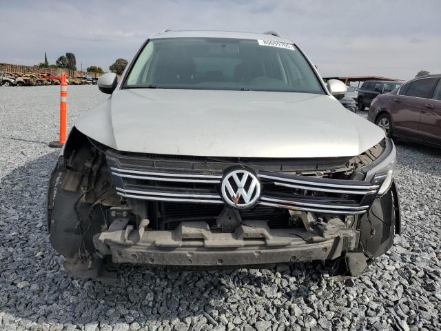 WVGAV3AX2DW624867 - 2013 VOLKSWAGEN TIGUAN S SILVER photo 5