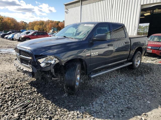 2015 RAM 1500 ST, 