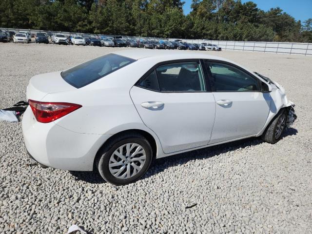 5YFBURHE7KP885632 - 2019 TOYOTA COROLLA L თეთრი ფოტო 3