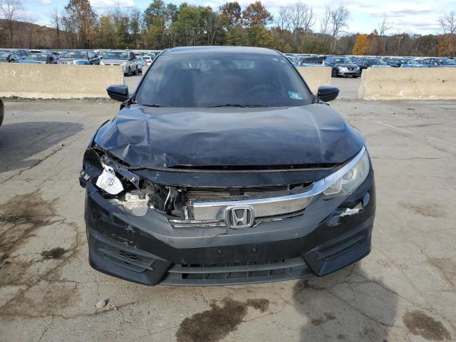 2HGFC2F57JH510893 - 2018 HONDA CIVIC LX 黑色 照片 5