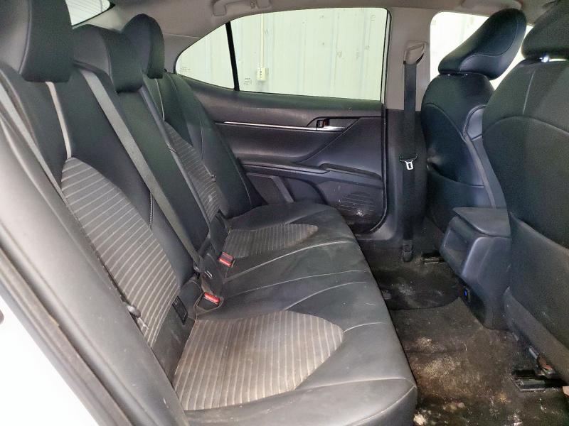 4T1T11AK9NU669508 - 2022 TOYOTA CAMRY SE თეთრი ფოტო 10