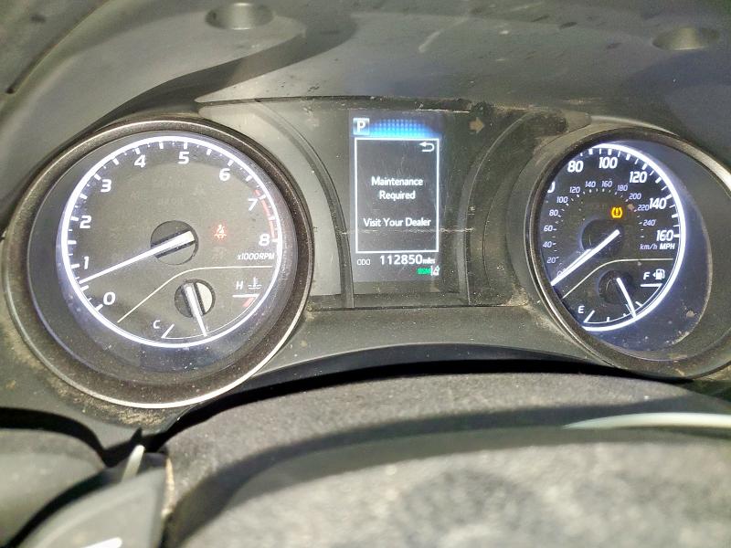 4T1T11AK9NU669508 - 2022 TOYOTA CAMRY SE თეთრი ფოტო 9