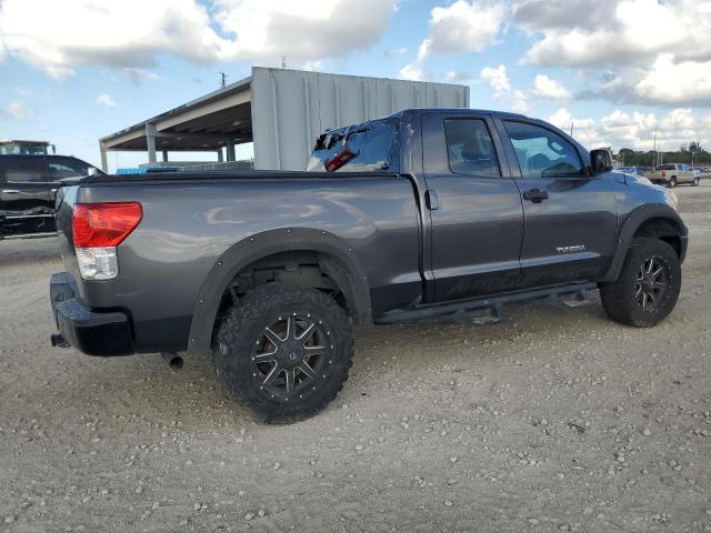 5TFRM5F1XBX033347 - 2011 TOYOTA TUNDRA DOUBLE CAB SR5 BLACK photo 3