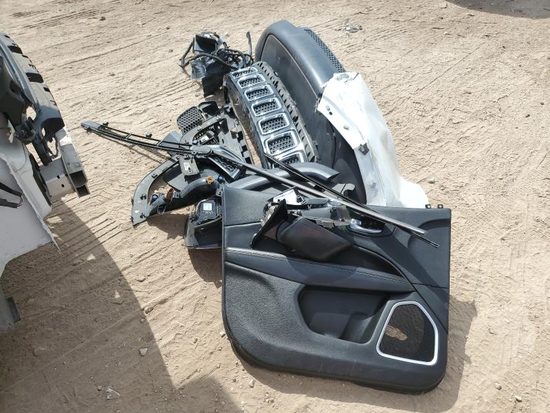 3C4NJCAB3JT438889 - 2018 JEEP COMPASS SPORT Білий фото 12