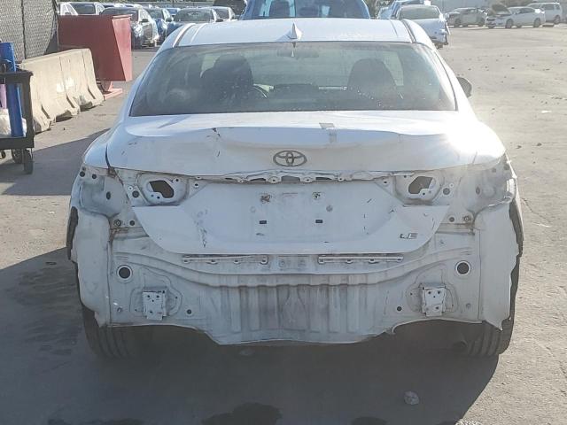 4T1B11HK6KU204570 - 2019 TOYOTA CAMRY L თეთრი ფოტო 6