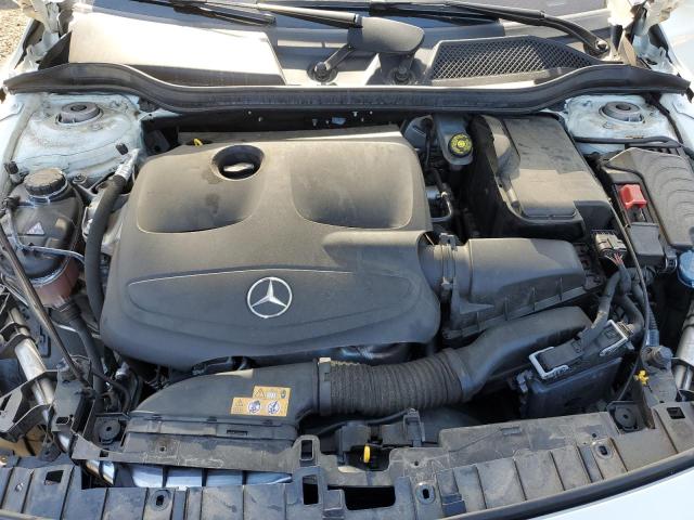 WDCTG4EB6HJ345155 - 2017 MERCEDES-BENZ GLA 250 Beyaz fotoğraf 11