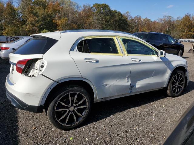 WDCTG4EB6HJ345155 - 2017 MERCEDES-BENZ GLA 250 Beyaz fotoğraf 3