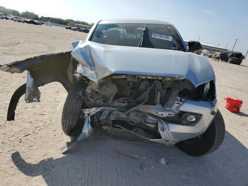 3TMCZ5AN4NM501021 - 2022 TOYOTA TACOMA DOUBLE CAB SILVER photo 5