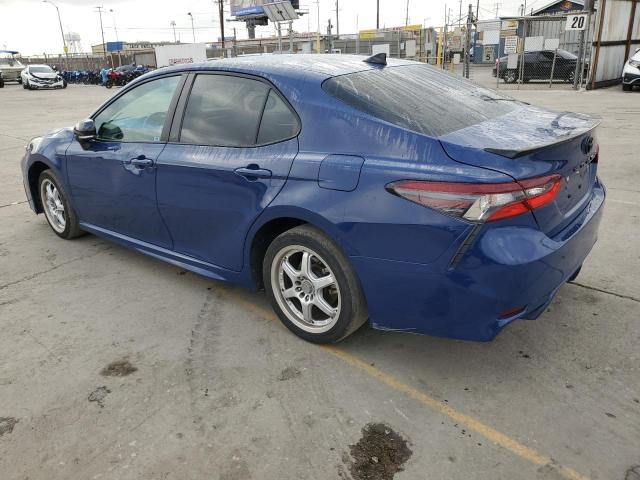 4T1T11AK6PU158700 - 2023 TOYOTA CAMRY SE NIGHT SHADE BLUE photo 2