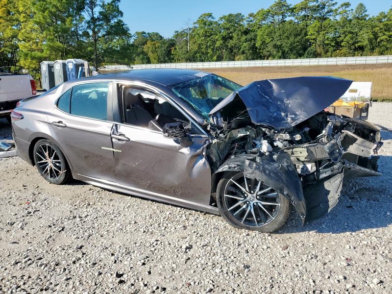 4T1G11AK5NU711335 - 2022 TOYOTA CAMRY SE GRAY photo 4