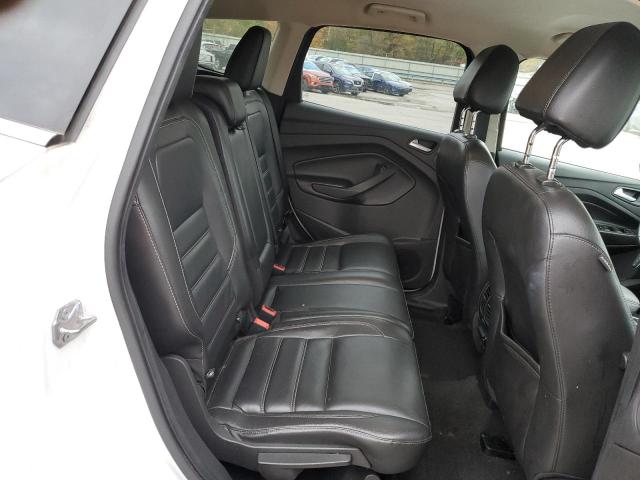 1FMCU0JD9HUB38980 - 2017 FORD ESCAPE TITANIUM 白色 照片 11