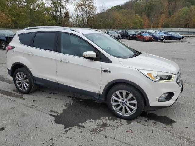 1FMCU0JD9HUB38980 - 2017 FORD ESCAPE TITANIUM 白色 照片 4
