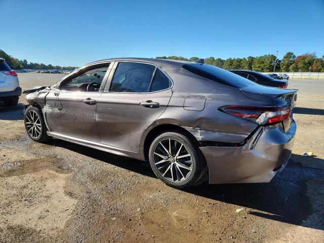 4T1G11AK3PU736107 - 2023 TOYOTA CAMRY SE NIGHT SHADE GRAY photo 2