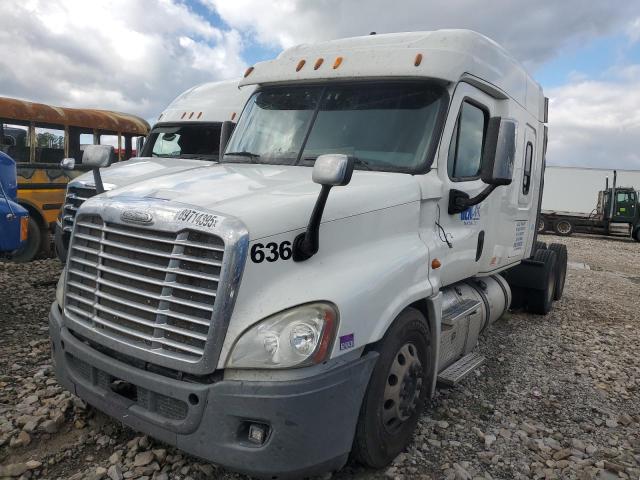 3AKJGLDV2ESFN6002 - 2014 FREIGHTLINER CASCADIA 1 Սպիտակ լուսանկար 2