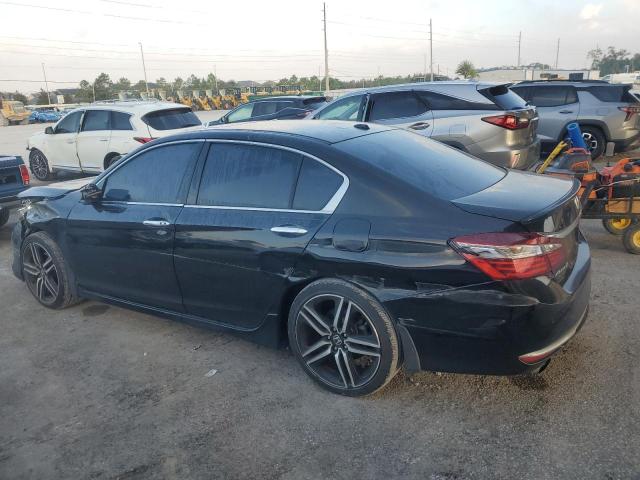 1HGCR3F9XHA012772 - 2017 HONDA ACCORD TOURING 黑色 照片 2