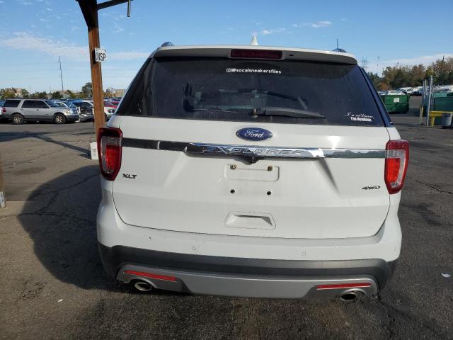 1FM5K8D88HGA99406 - 2017 FORD EXPLORER XLT Weiß Foto 6