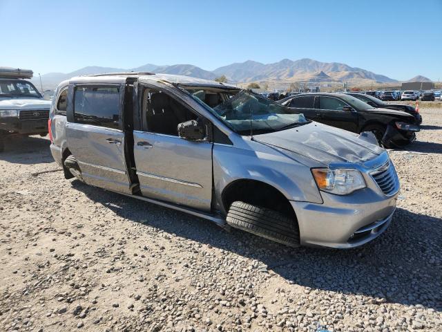 2C4RC1BG9GR245023 - 2016 CHRYSLER TOWN & COU TOURING SILVER photo 4