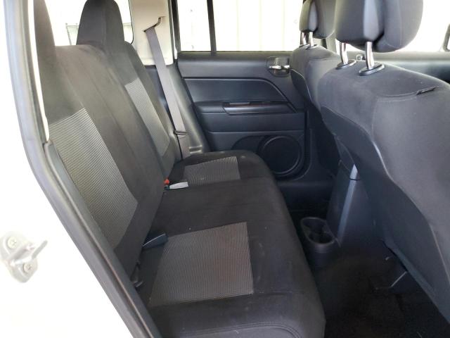 1C4NJPBA4HD167208 - 2017 JEEP PATRIOT SPORT 白色 照片 11