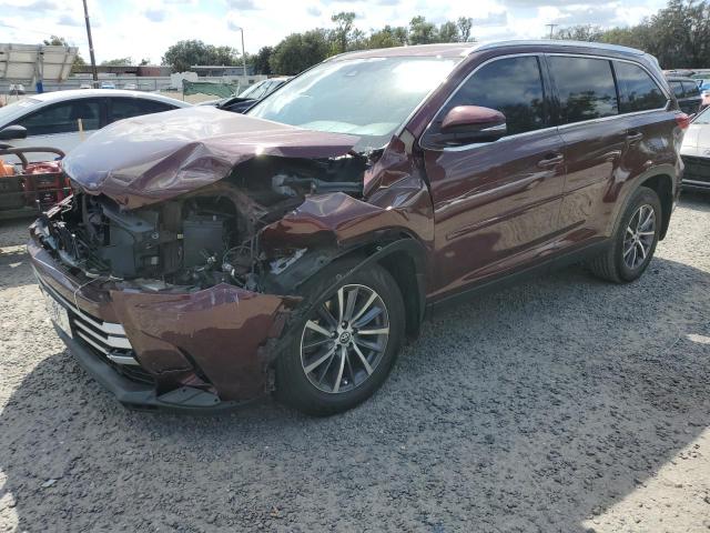 2019 TOYOTA HIGHLANDER SE, 