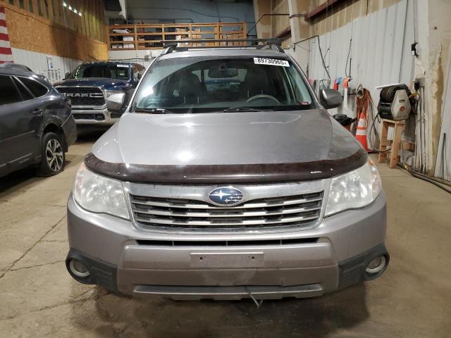 JF2SH636X9H740742 - 2009 SUBARU FORESTER 2.5X PREMIUM 银色 照片 5