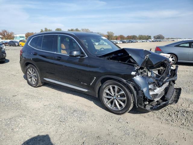5UXTR9C52JLC75840 - 2018 BMW X3 XDRIVE30I BLACK photo 4