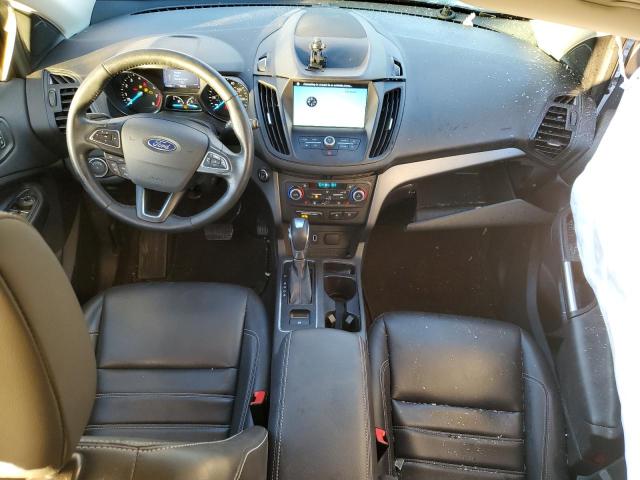 1FMCU9HD7KUA16992 - 2019 FORD ESCAPE SEL أبيض صورة 8