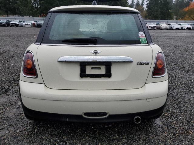 WMWMF3C50ATZ21415 - 2010 MINI COOPER CREAM photo 6