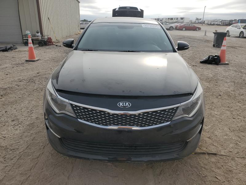 5XXGT4L3XJG184737 - 2018 KIA OPTIMA LX BLACK photo 5