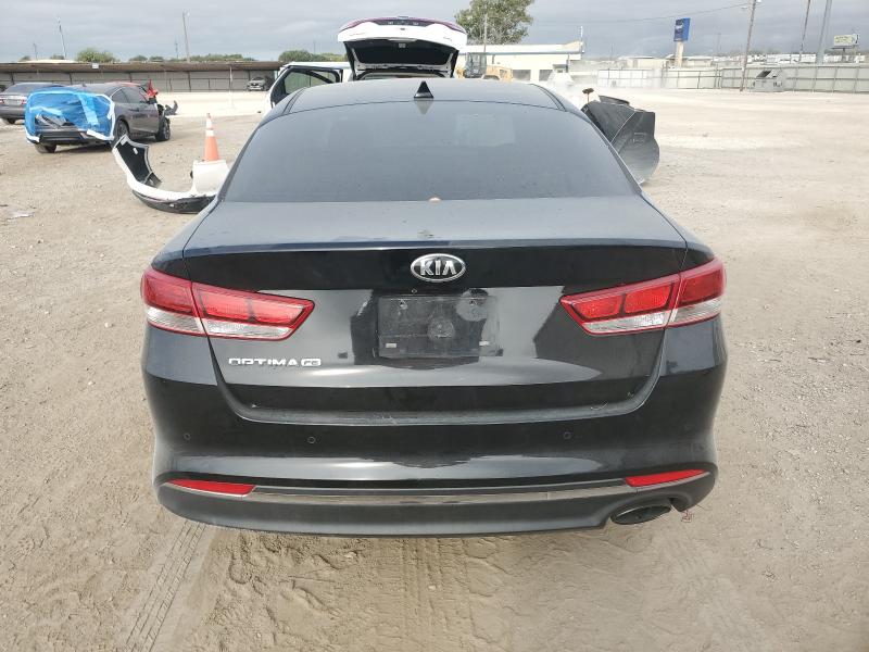 5XXGT4L3XJG184737 - 2018 KIA OPTIMA LX BLACK photo 6