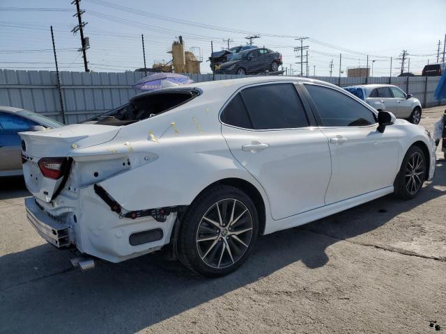 4T1G11AK4PU115796 - 2023 TOYOTA CAMRY SE NIGHT SHADE WHITE photo 3