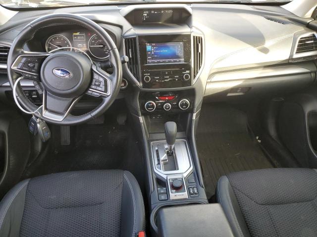 JF2SKAJC8MH463692 - 2021 SUBARU FORESTER PREMIUM Weiß Foto 8