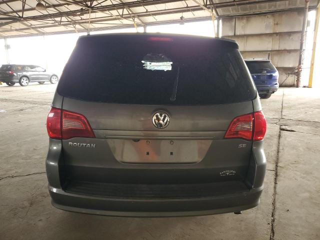 2V4RW3D14AR209295 - 2010 VOLKSWAGEN ROUTAN SE Gris photo 6