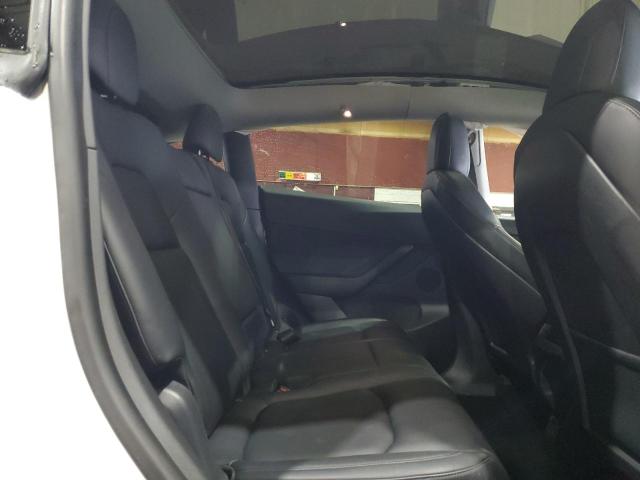 5YJYGAEE2MF191257 - 2021 TESLA MODEL Y WHITE photo 10