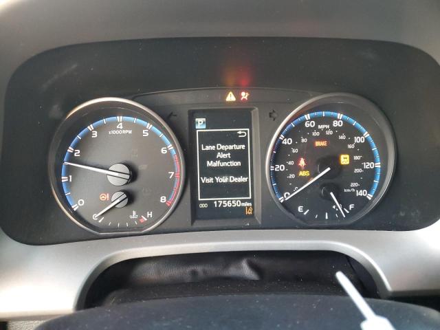 2T3RFREV5HW687241 - 2017 TOYOTA RAV4 XLE შავი ფოტო 9