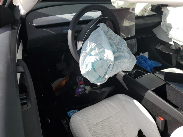 7SAYGDEE5TF410098 - 2026 TESLA MODEL Y Rot Foto 8