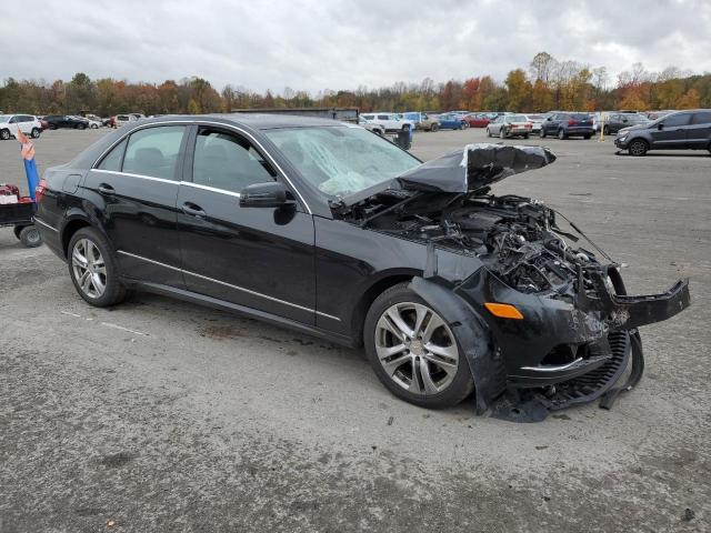 WDDHF8HB4AA155237 - 2010 MERCEDES-BENZ E 350 4MATIC BLACK photo 4