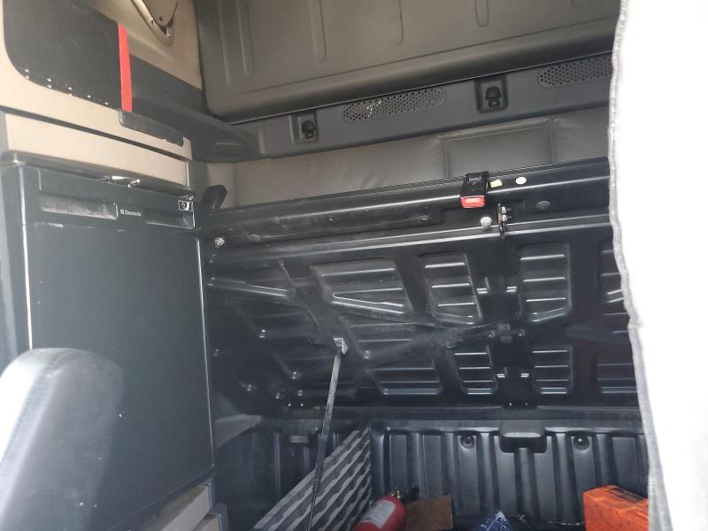 3AKJGLDR7HSHS2361 - 2017 FREIGHTLINER CASCADIA 1 ლურჯი ფოტო 6